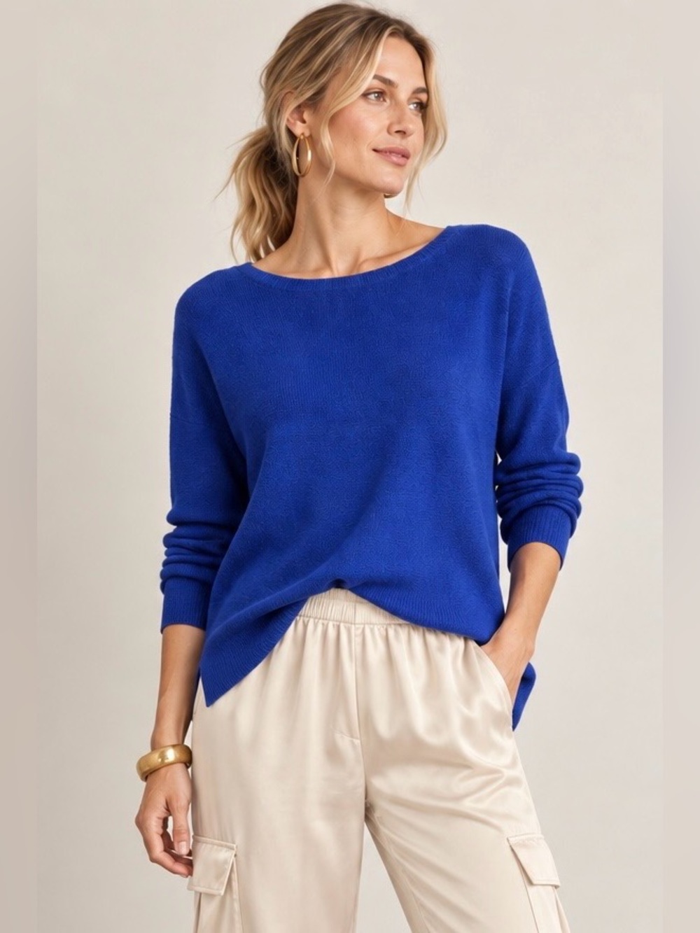 Max Studio 100% Cashmere Sweater in Cobalt Blue